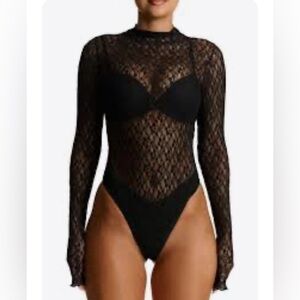 Naked Wardrobe Long Sleeve Elegant Black Lace Bodysuit Size Medium NWT